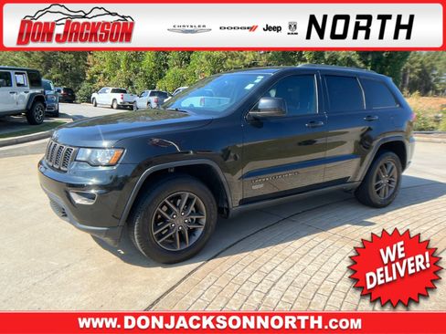 Used 2016 Jeep Grand Cherokee Laredo 75th Anniversary image 1