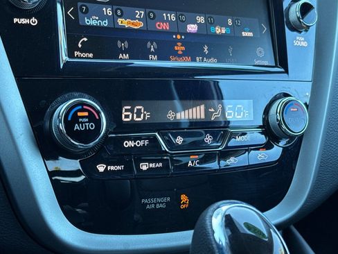 Used 2024 Nissan Murano Platinum w/ Cargo Package image 21