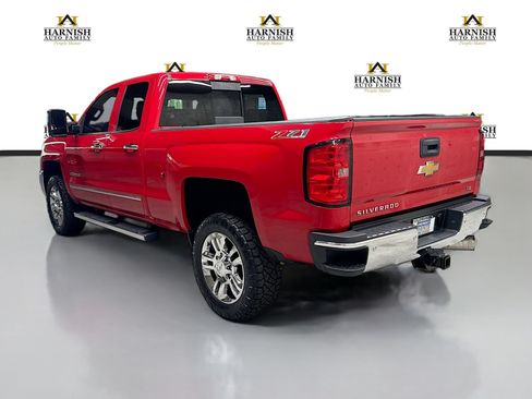 Used 2015 Chevrolet Silverado 2500 LTZ w/ LTZ Plus Package AWD/4WD image 9