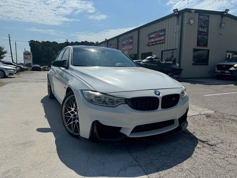 Used 2017 BMW M3 RWD image 2