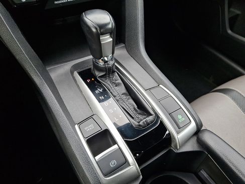 Used 2017 Honda Civic EX-L image 17