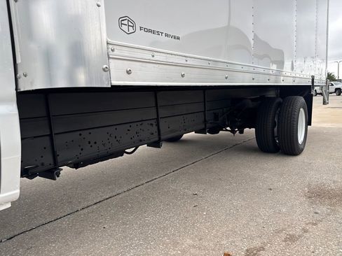 New 2026 Ford E-450 and Econoline 450 Super Duty w/ Power Equipment Group image 41