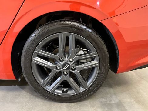 Used 2019 Kia Forte EX w/ Option Group 020 FWD image 16