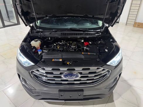 Used 2019 Ford Edge SEL w/ Equipment Group 201A FWD image 4