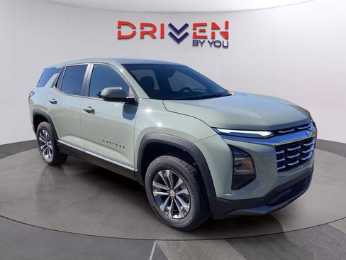 New 2026 Chevrolet Equinox LT w/ LPO, Floor Liner Package image 7