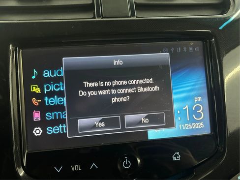 Used 2015 Chevrolet Spark LT image 41