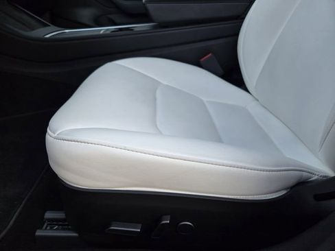 Used 2021 Tesla Model 3 Performance image 25