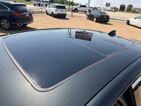 Used 2015 Chevrolet Impala LTZ FWD image 10