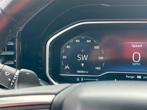 Used 2023 Chevrolet Silverado 1500 RST w/ Convenience Package II image 12