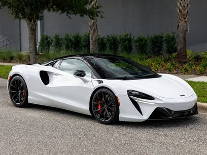 Used 2025 McLaren Artura Spider