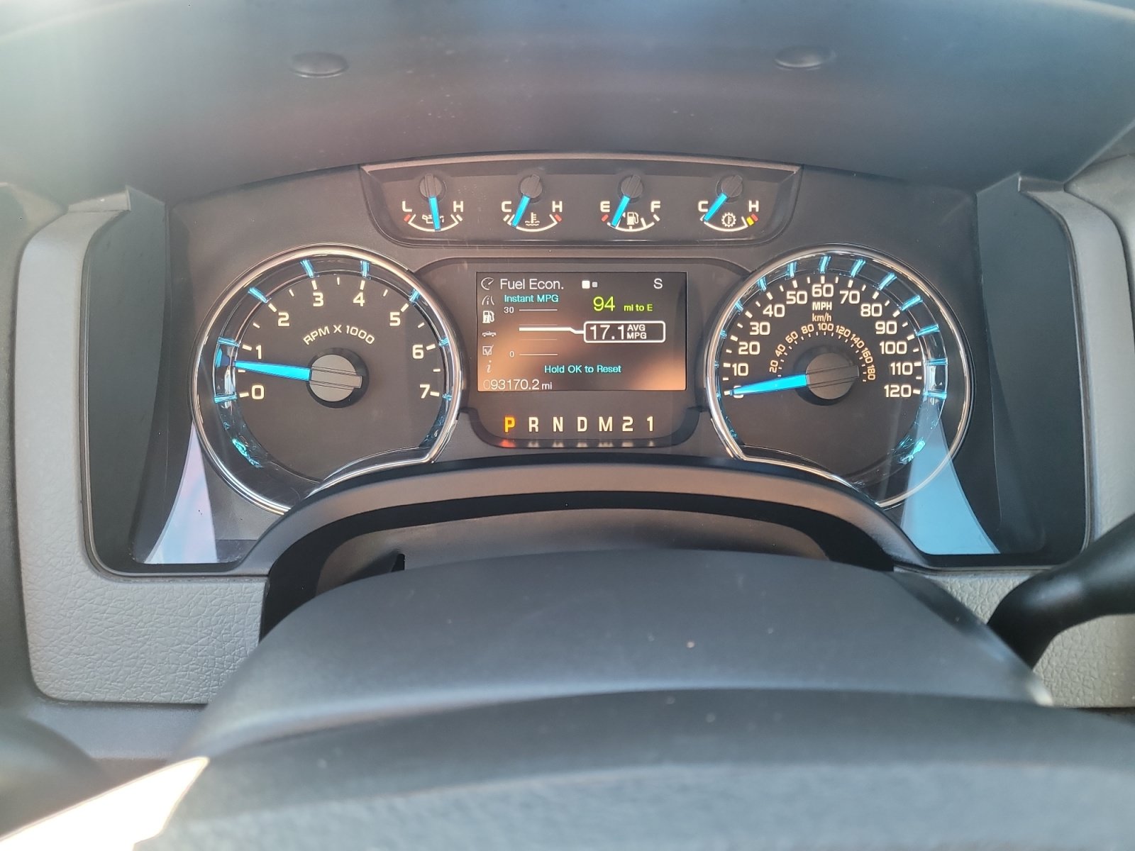 Used 2014 Ford F150 XLT w/ Equipment Group 302A Luxury AWD/4WD image 11