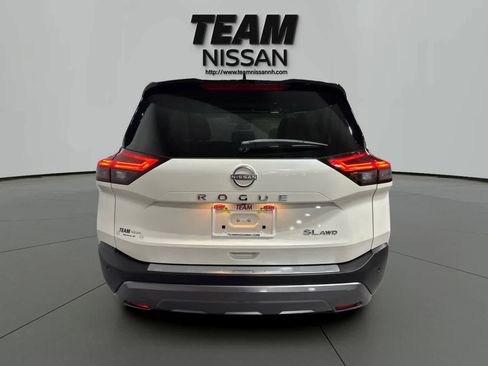 Used 2023 Nissan Rogue SL w/ SL Premium Package image 5