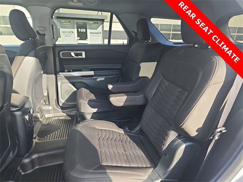 Used 2020 Ford Explorer XLT w/ Comfort Package image 23