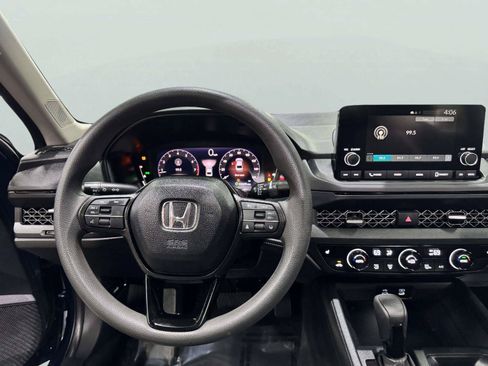 Used 2023 Honda Accord EX image 26