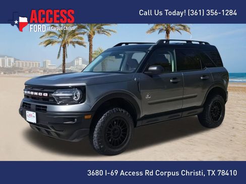 Used 2024 Ford Bronco Sport Outer Banks w/ Tech Package AWD/4WD image 4