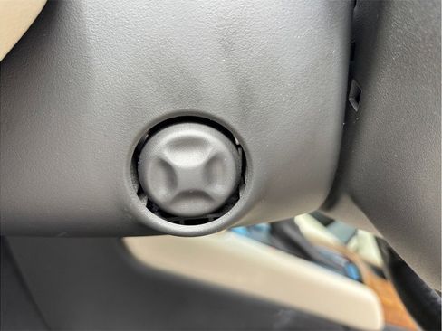 Used 2019 Cadillac XTS Luxury image 20