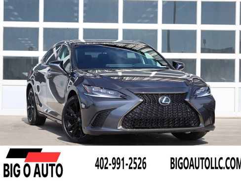Used 2023 Lexus ES 250 w/ Premium Package AWD/4WD image 1