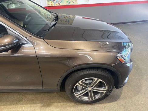 Used 2017 Mercedes-Benz GLC 300 4MATIC image 53