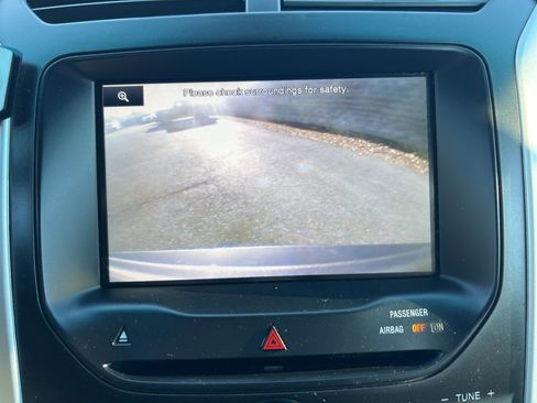 Used 2013 Ford Explorer XLT image 6