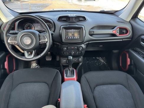 Used 2020 Jeep Renegade Trailhawk w/ Cold Weather Group image 6