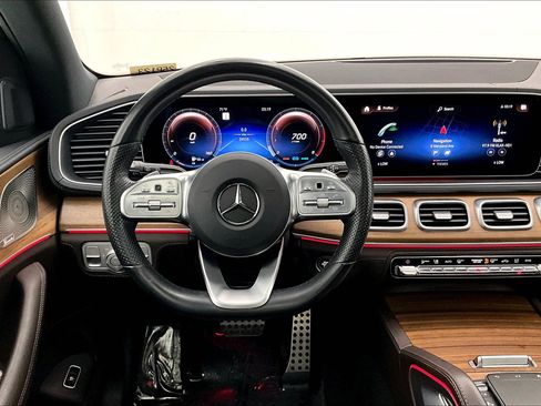 Certified 2023 Mercedes-Benz GLS 450 4MATIC image 4