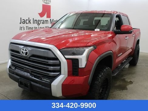 Used 2026 Toyota Tundra Limited w/ Power Package AWD/4WD image 1