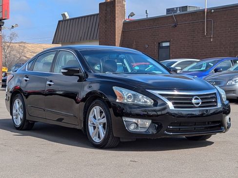 Used 2015 Nissan Altima 2.5 SL w/ Technology Package FWD image 6