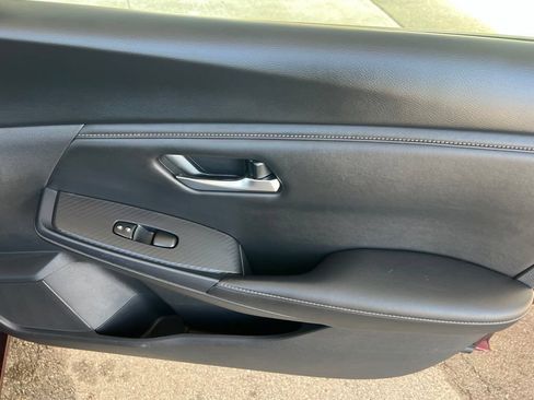 Certified 2023 Nissan Sentra SV FWD image 21