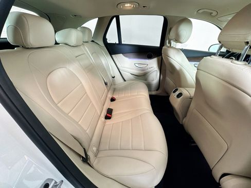 Certified 2022 Mercedes-Benz GLC 300 4MATIC image 25