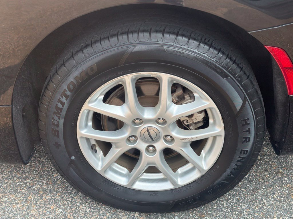 Used 2023 Chrysler Pacifica Touring-L FWD image 29