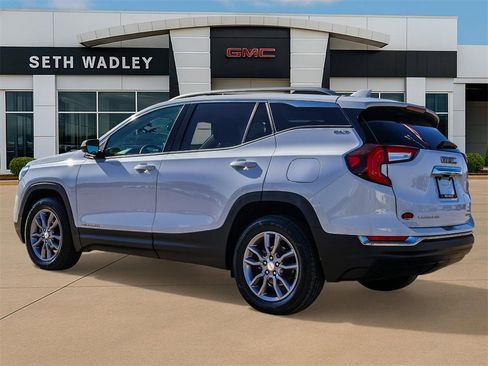 Certified 2023 GMC Terrain SLT image 5