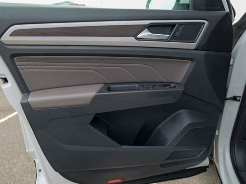 Used 2022 Volkswagen Atlas SE image 17