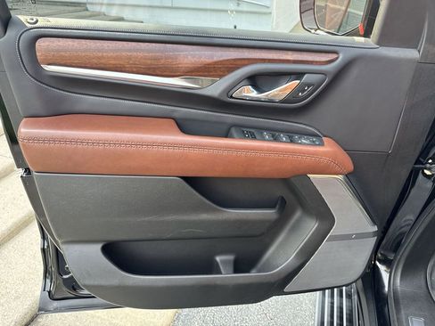 Certified 2023 GMC Yukon Denali Ultimate image 23