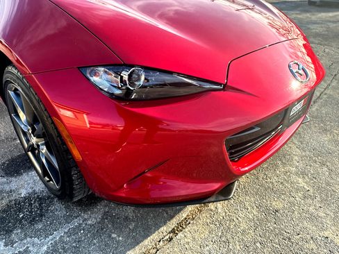 Used 2017 MAZDA MX-5 Miata RF Grand Touring image 20