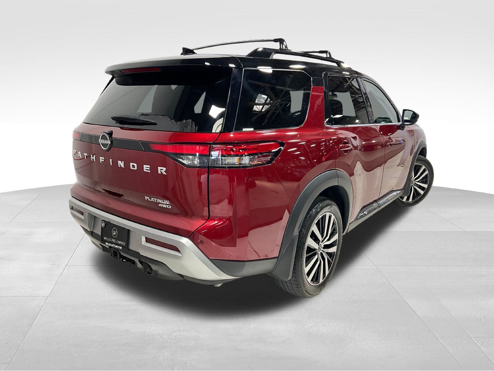Used 2024 Nissan Pathfinder Platinum w/ Cargo Package AWD/4WD image 14