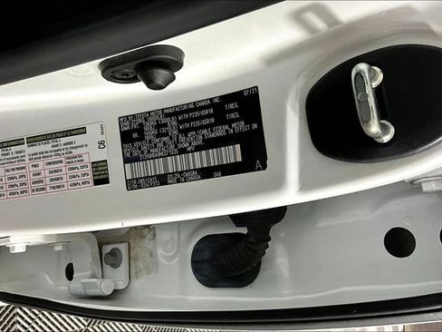 Used 2021 Lexus RX 450h AWD w/ Premium Package image 18