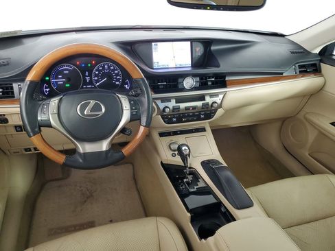 Used 2014 Lexus ES 300h image 15