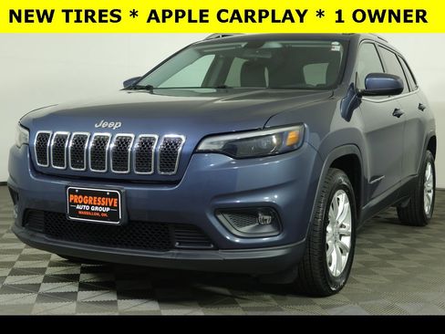 Used 2019 Jeep Cherokee Latitude w/ Popular Appearance Group image 3