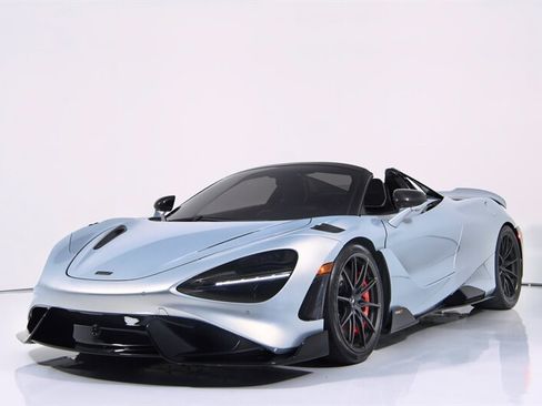 Used 2022 McLaren 765LT RWD image 4