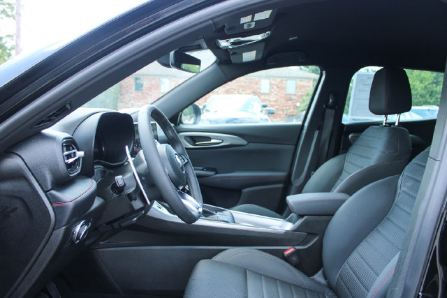 Used 2025 Dodge Hornet R/T AWD/4WD image 13