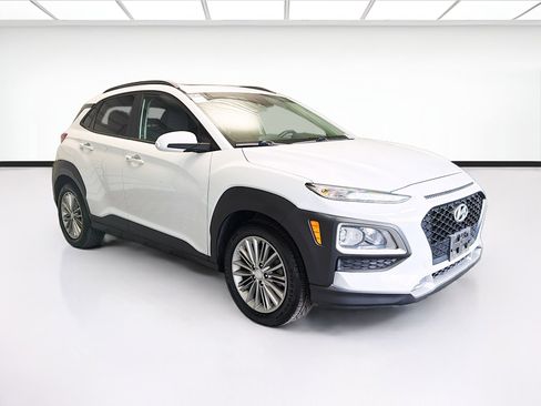 Used 2019 Hyundai Kona SEL w/ SEL Tech Package 02 FWD image 3