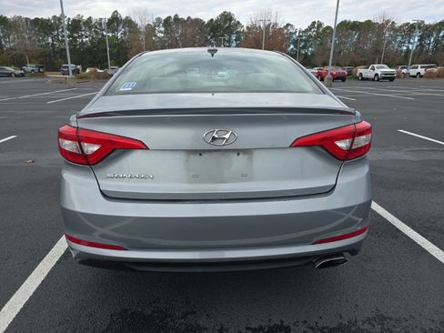 Used 2017 Hyundai Sonata SE image 6