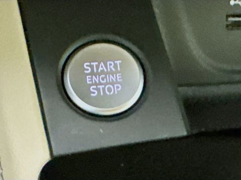 Used 2022 Audi A5 2.0T Premium Plus image 18