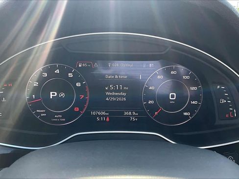 Used 2018 Audi Q7 3.0T Prestige w/ Prestige Package AWD/4WD image 26