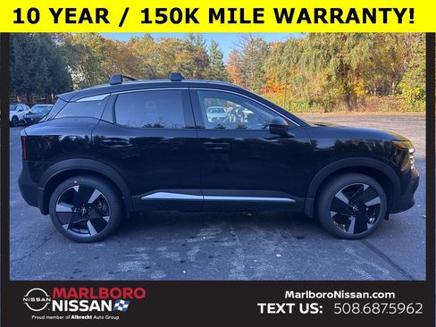 New 2026 Nissan Kicks SR w/ SR Premium Package image 8