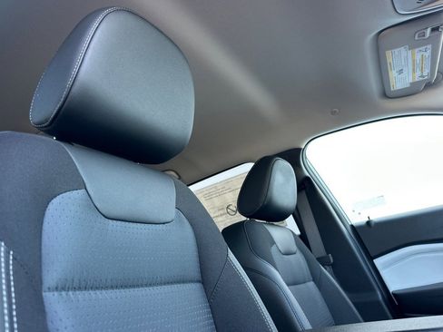New 2026 Chevrolet Trax LT w/ Driver Confidence Package FWD image 17