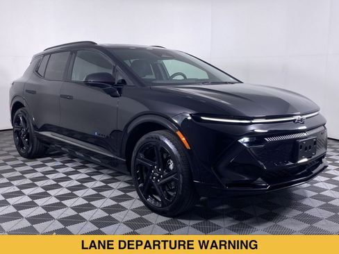 Certified 2025 Chevrolet Equinox EV RS w/ Convenience Package II AWD/4WD image 19