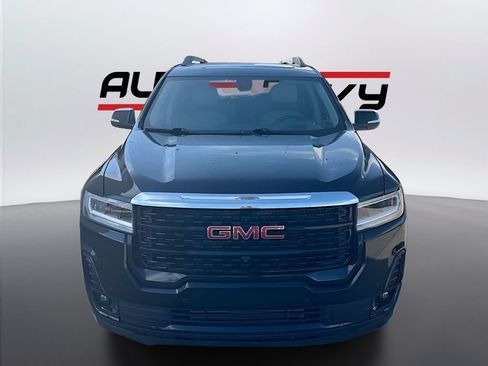 Used 2023 GMC Acadia SLT w/ Technology Package AWD/4WD image 2