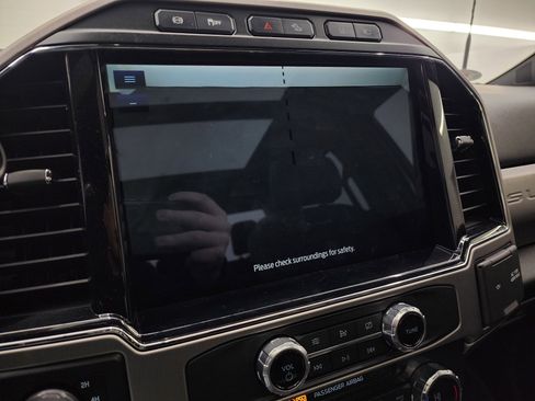 Used 2022 Ford F250 Platinum w/ Tremor Off-Road Package image 16