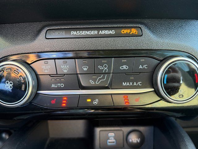 Used 2022 Ford Escape SE w/ Cold Weather Package AWD/4WD image 25